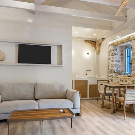 Tellion Suites Áyios Nikítas Exteriör bild