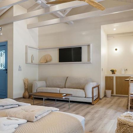 Tellion Suites Áyios Nikítas Exteriör bild
