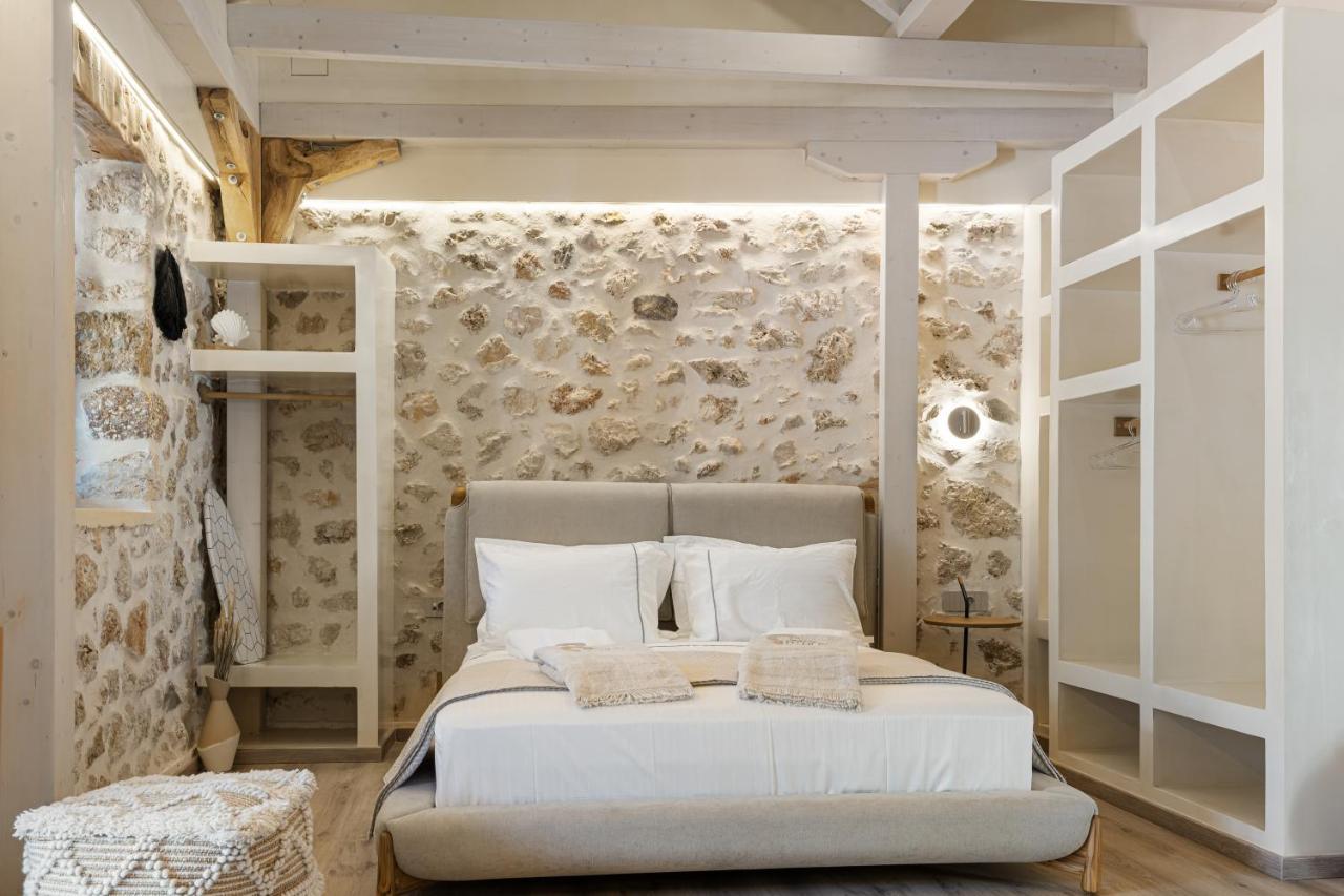 Tellion Suites Áyios Nikítas Exteriör bild