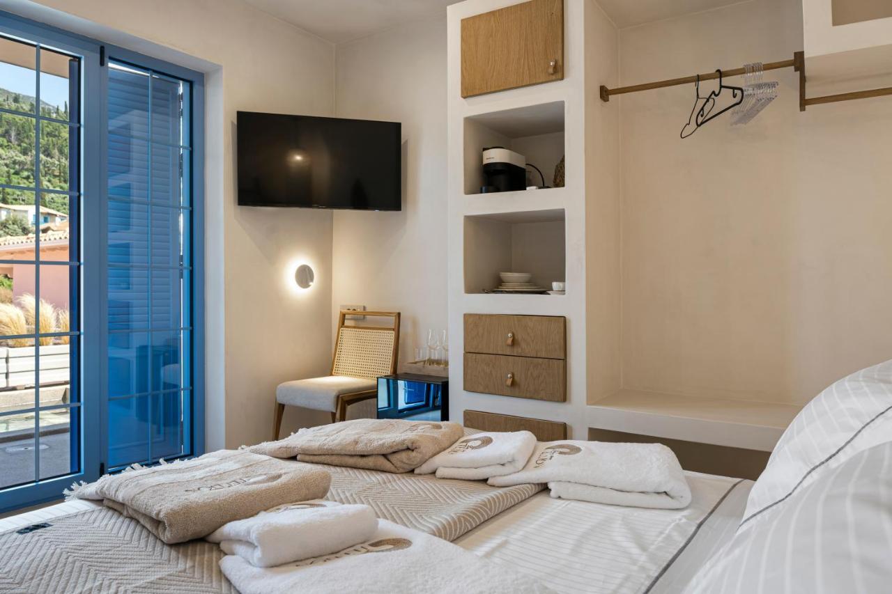 Tellion Suites Áyios Nikítas Exteriör bild